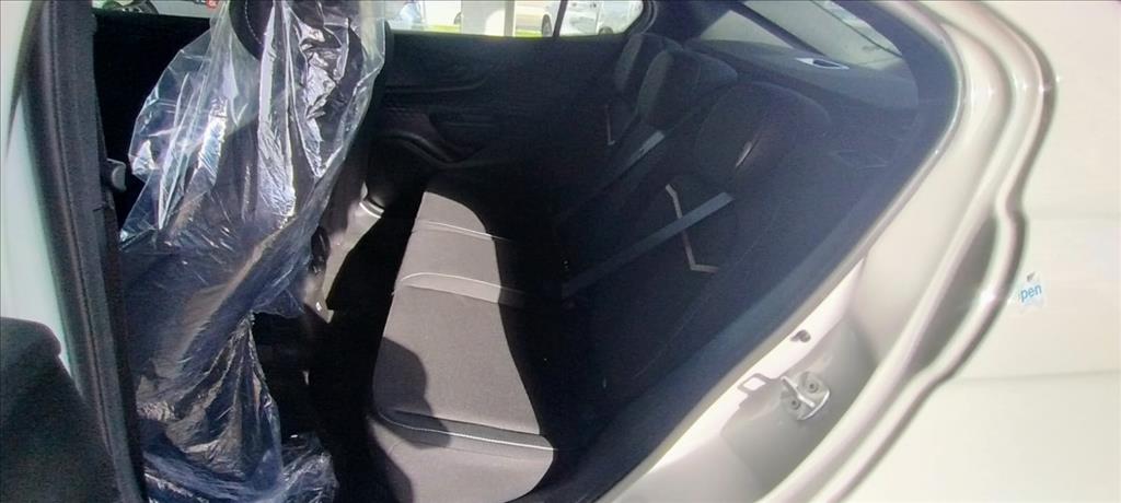 FASTBACK 1.0 TURBO 200 FLEX CVT10