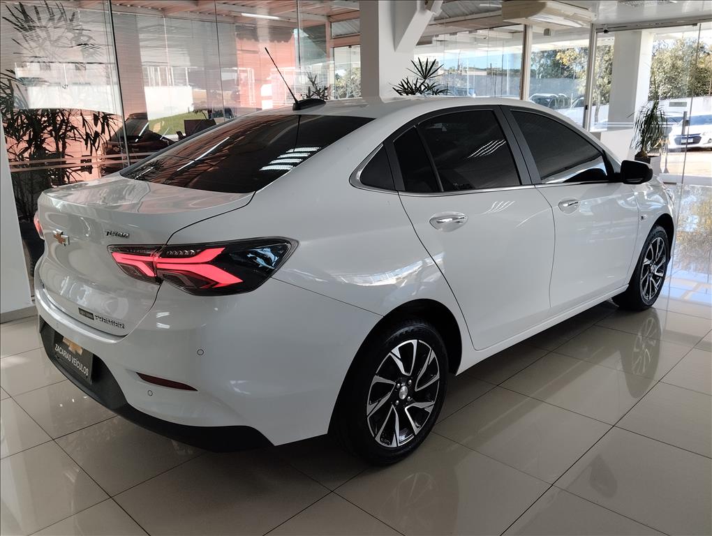 ONIX PLUS 1.0 TURBO FLEX PREMIER AUTOMÁTICO5