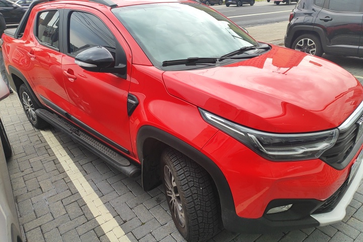 STRADA 1.3 FIREFLY FLEX RANCH CD CVT STRADA 1.3 FIREFLY FLEX RANCH CD CVT