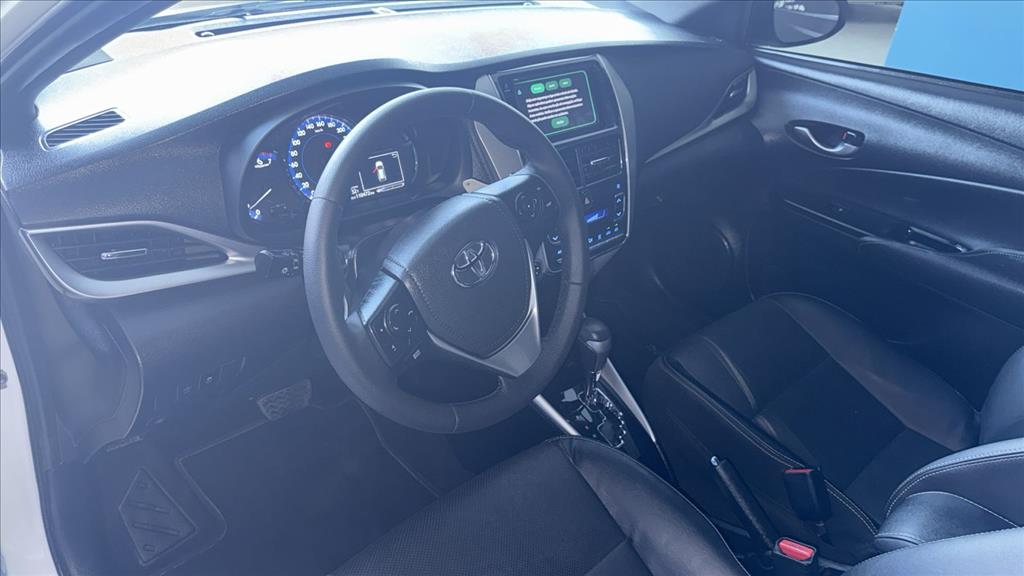 YARIS 1.5 16V FLEX XLS CONNECT MULTIDRIVE6