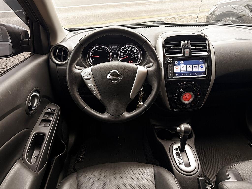 Nissan Versa - 1.6 16V FLEXSTART SL 4P XTRONIC