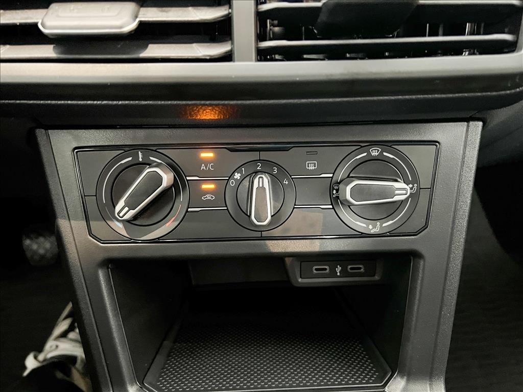 POLO 1.0 MPI TRACK MANUAL15