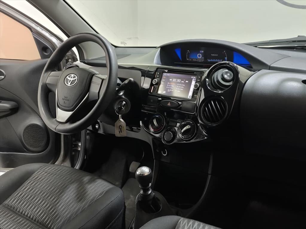 ETIOS 1.3 X 16V FLEX 4P MANUAL4