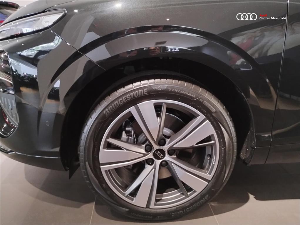 Q3 2.0 TFSI GASOLINA LAUNCH EDITION QUATTRO S TRONIC3
