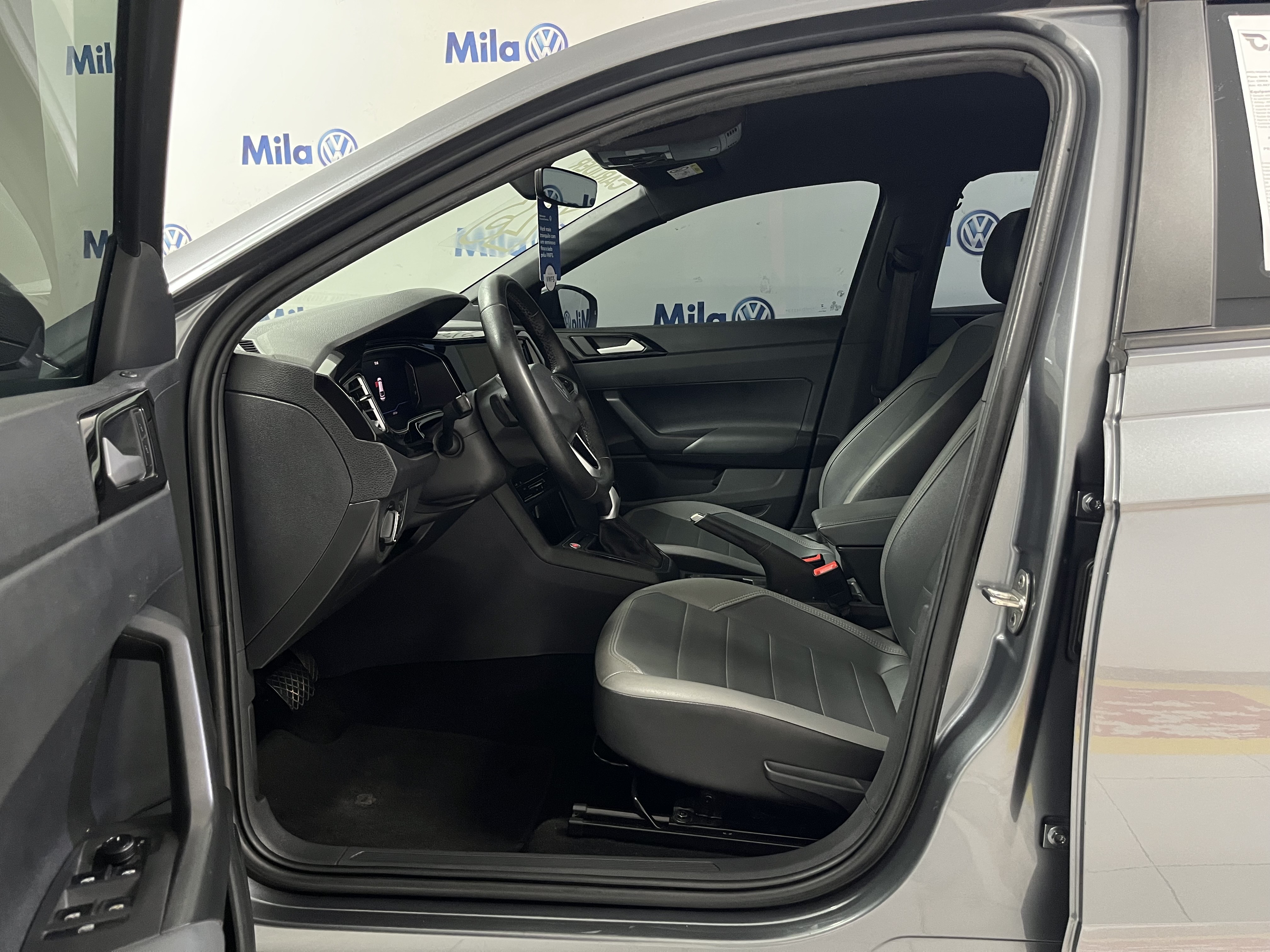 NIVUS 1.0 200 TSI TOTAL FLEX HIGHLINE AUTOMÁTICO4