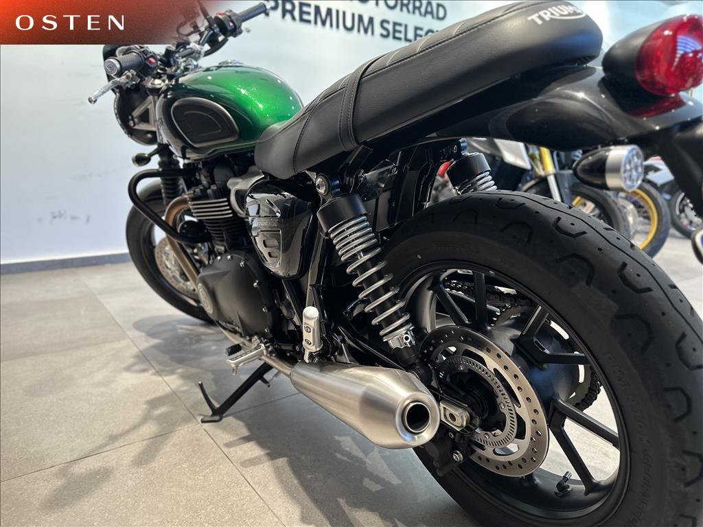 TRIUMPH-SPEED-TWIN 900