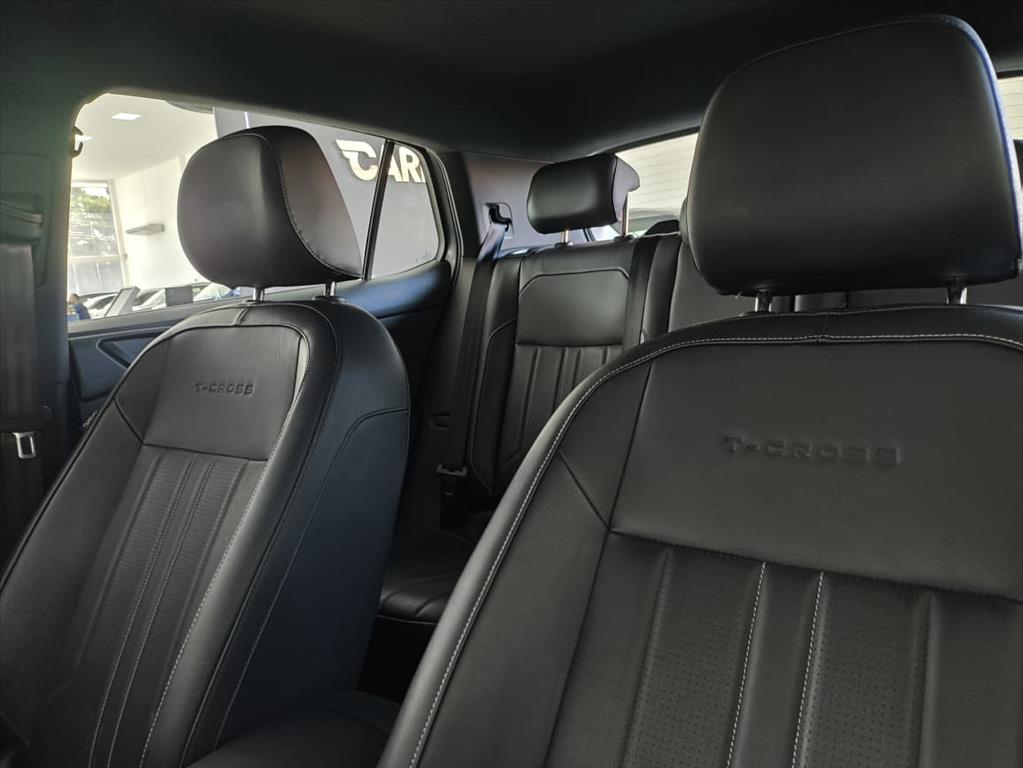 T-CROSS 1.4 250 TSI TOTAL FLEX HIGHLINE AUTOMÁTICO11