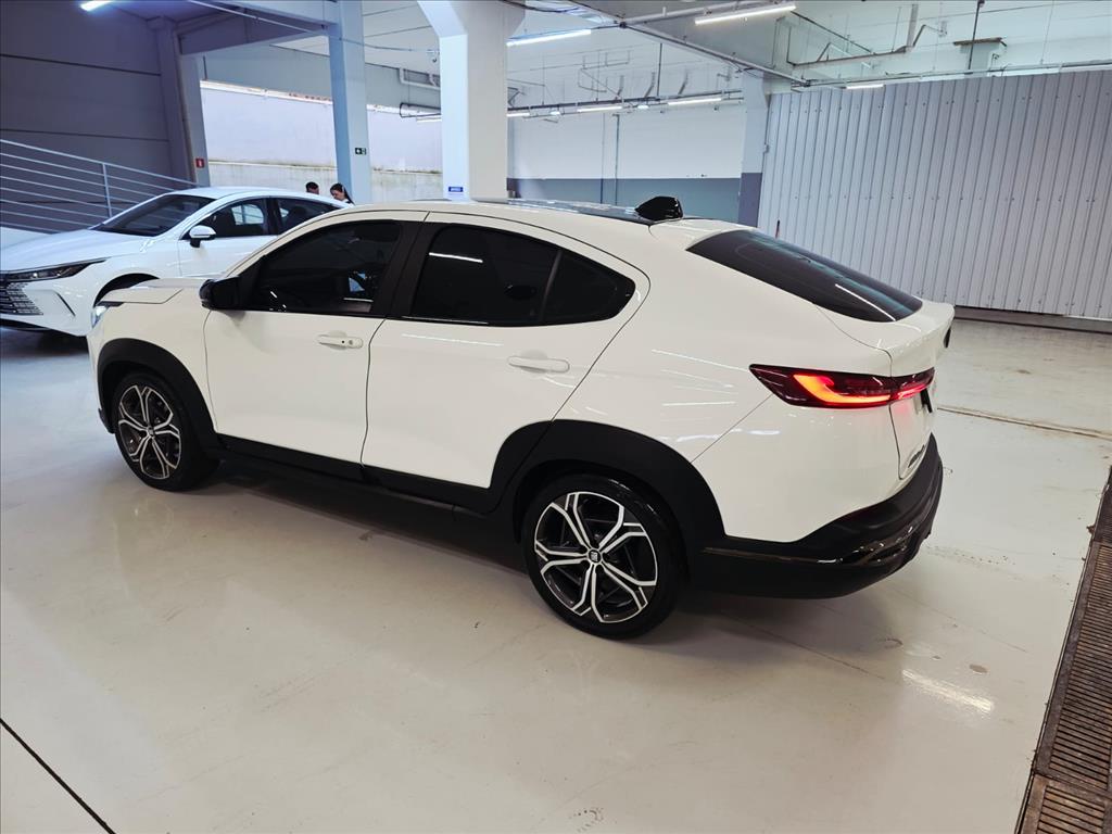 FASTBACK 1.0 TURBO 200 HYBRID IMPETUS CVT8
