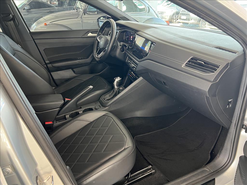 VIRTUS 1.4 250 TSI EXCLUSIVE AUTOMÁTICO15