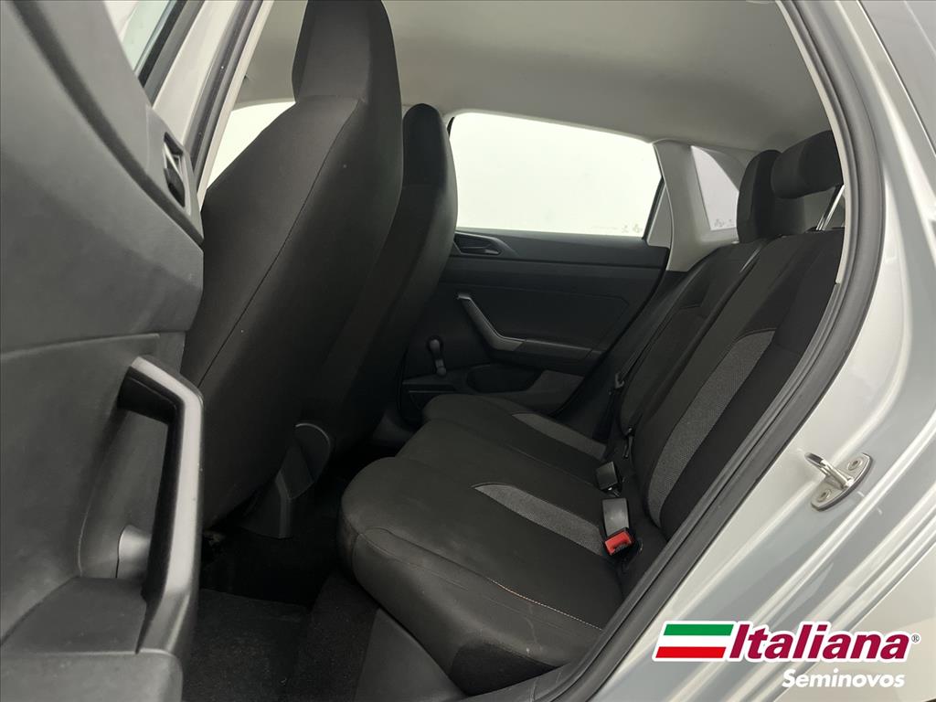 POLO 1.0 MPI TRACK MANUAL12