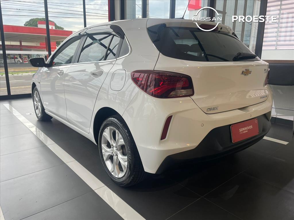 ONIX PLUS 1.0 TURBO FLEX PREMIER AUTOMÁTICO5