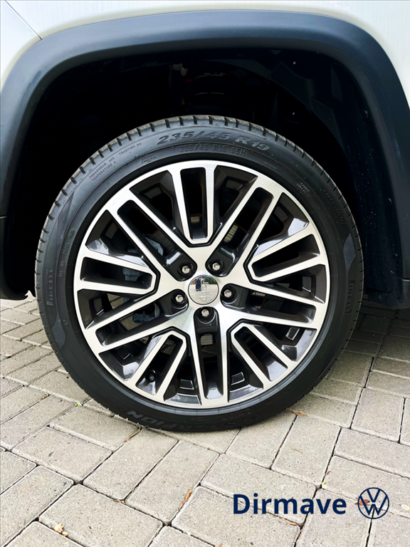 COMPASS 2.0 TD350 TURBO DIESEL LIMITED AT95