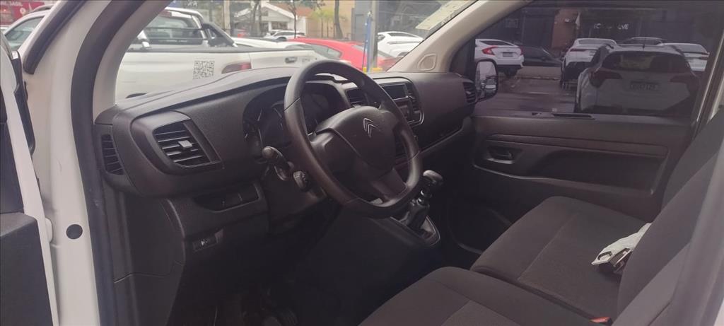 JUMPY 1.5 BLUEHDI DIESEL VITRÉ MANUAL3