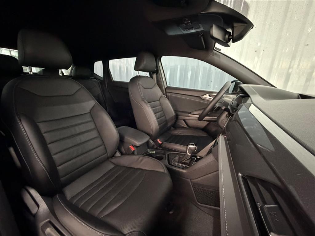 TAOS 1.4 250 TSI TOTAL FLEX HIGHLINE AUTOMÁTICO13