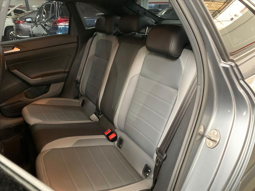 NIVUS 1.0 200 TSI TOTAL FLEX HIGHLINE AUTOMÁTICO7