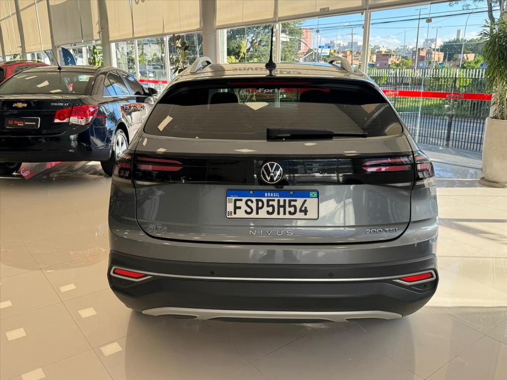 NIVUS 1.0 200 TSI TOTAL FLEX HIGHLINE AUTOMÁTICO4