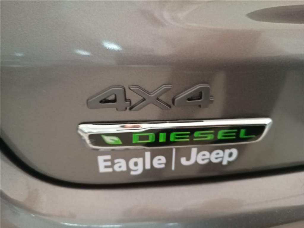 COMPASS 2.0 16V DIESEL TRAILHAWK 4X4 AUTOMÁTICO10