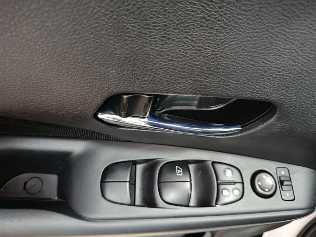 KICKS PLAY 1.6 16V FLEXSTART SENSE XTRONIC10