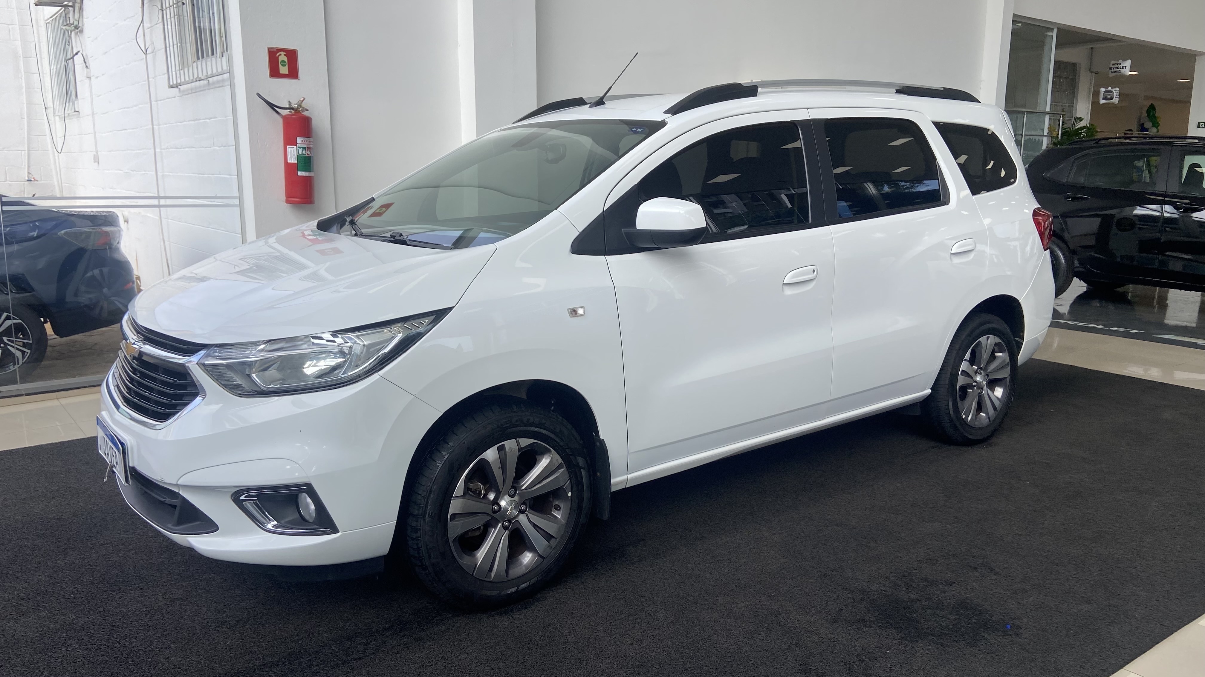 GM - Chevrolet-SPIN-1.8 PREMIER 8V FLEX 4P AUTOMÁTICO