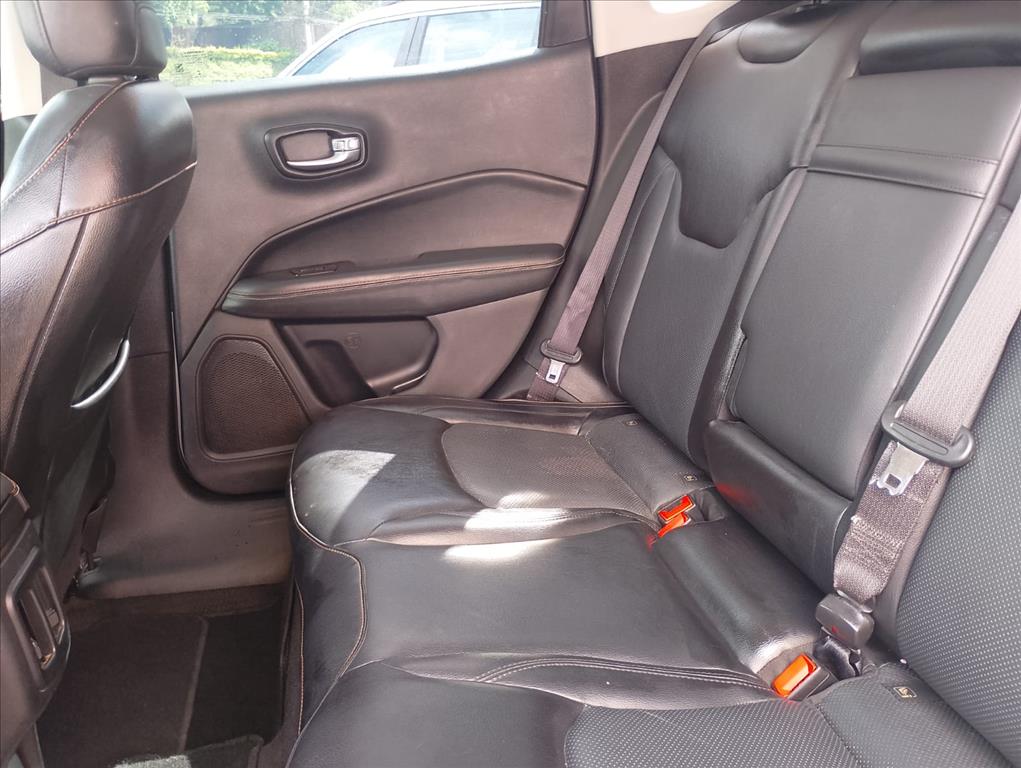 COMPASS 2.0 16V DIESEL LONGITUDE 4X4 AUTOMÁTICO11