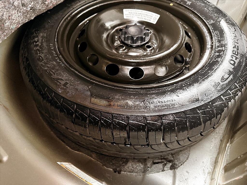 Toyota Etios Cross - 1.5 16V FLEX 4P AUTOMÁTICO