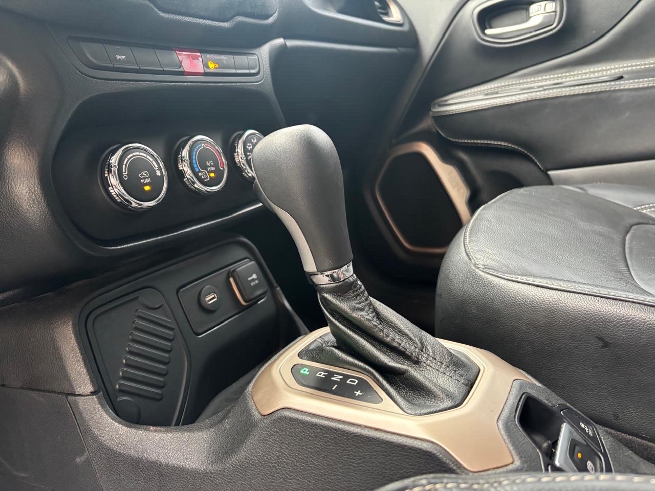 RENEGADE 1.8 16V FLEX 4P AUTOMÁTICO8