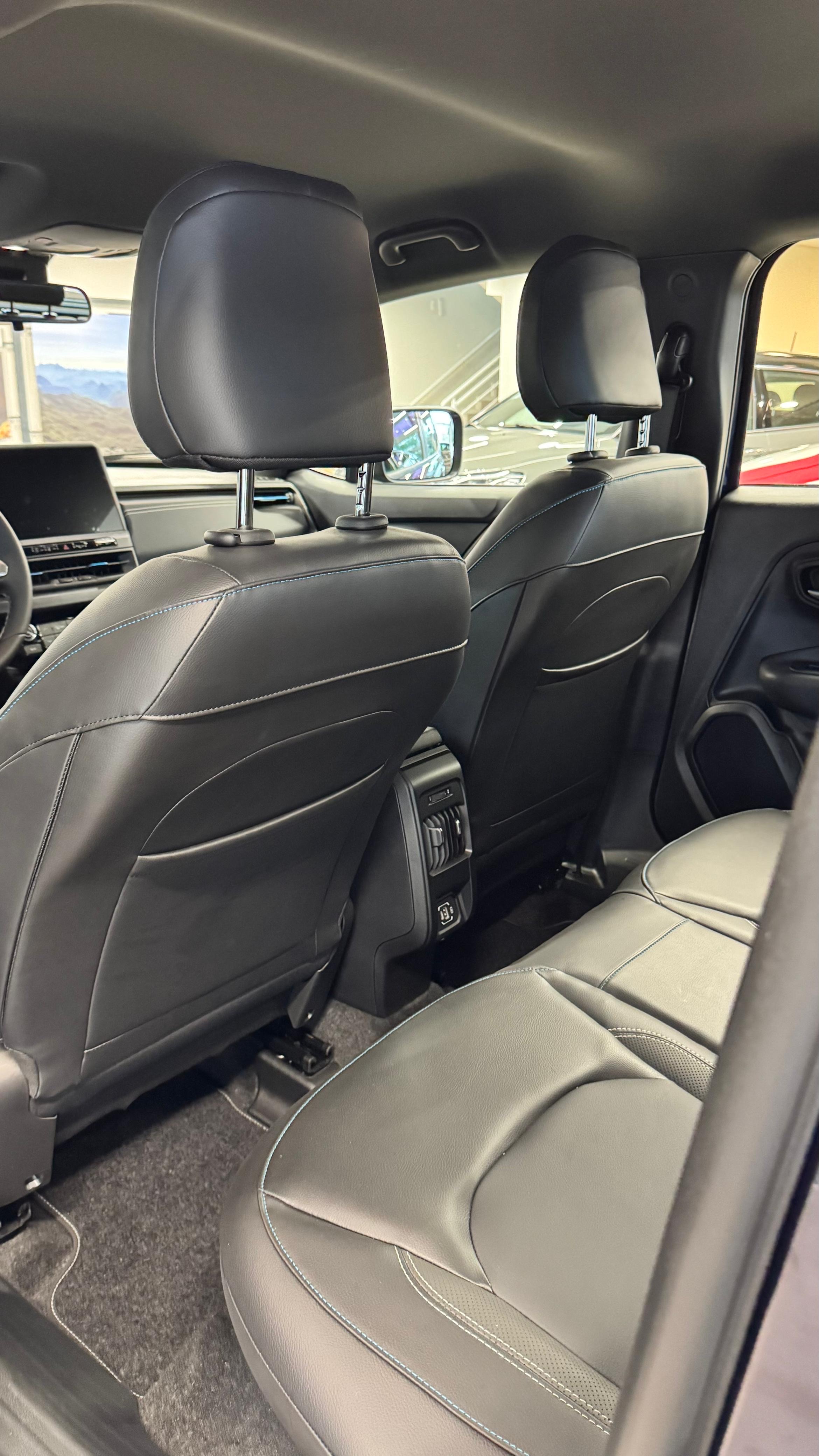 RENEGADE 1.3 T270 TURBO MHEV LONGITUDE AT613