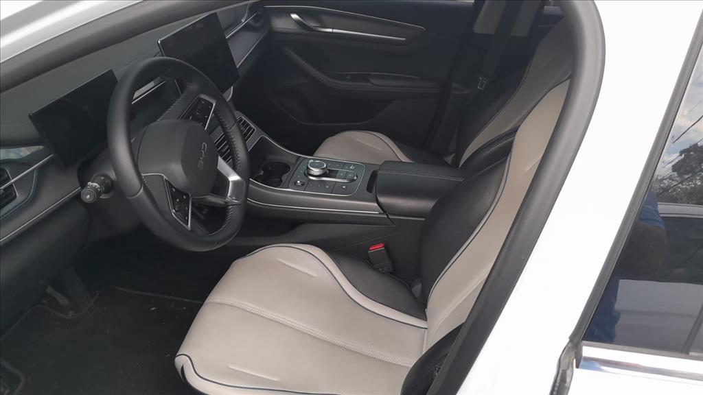 KING 1.5 DM-I PHEV GL AUTOMÁTICO4