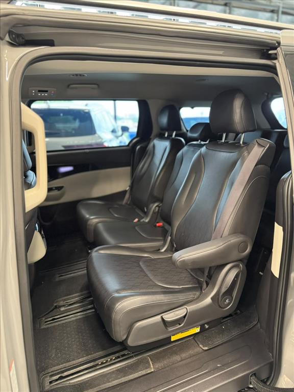 CARNIVAL 3.5 V6 GASOLINA EX AUTOMATICO11