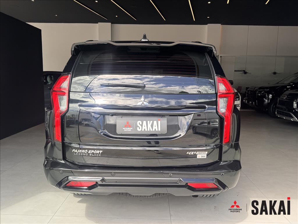 Mitsubishi-PAJERO SPORT-2.4 16V MIVEC TURBO DIESEL LEGEND BLACK AWD AUTOMÁTICO