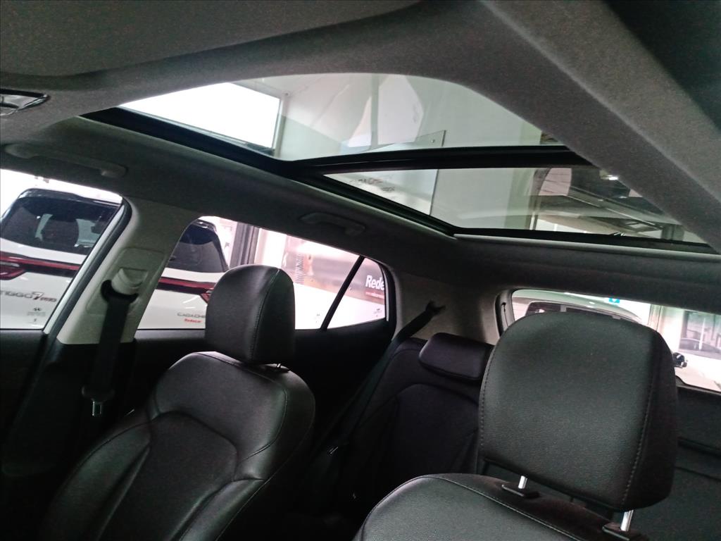Hyundai-CRETA-1.0 TGDI FLEX PLATINUM AUTOMÁTICO