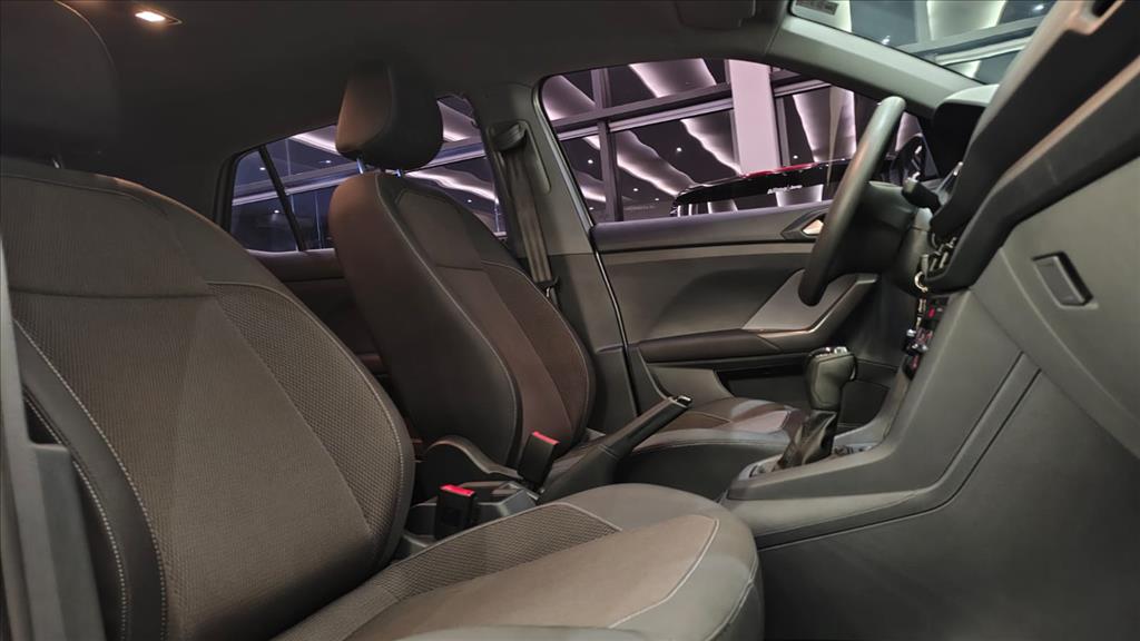 T-CROSS 1.0 200 TSI TOTAL FLEX SENSE AUTOMÁTICO13