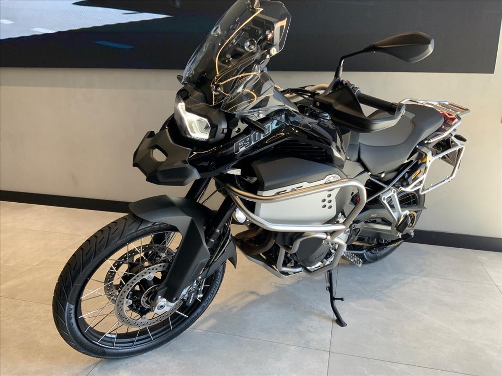 BMW Motorrad-F-900 GS ADVENTURE