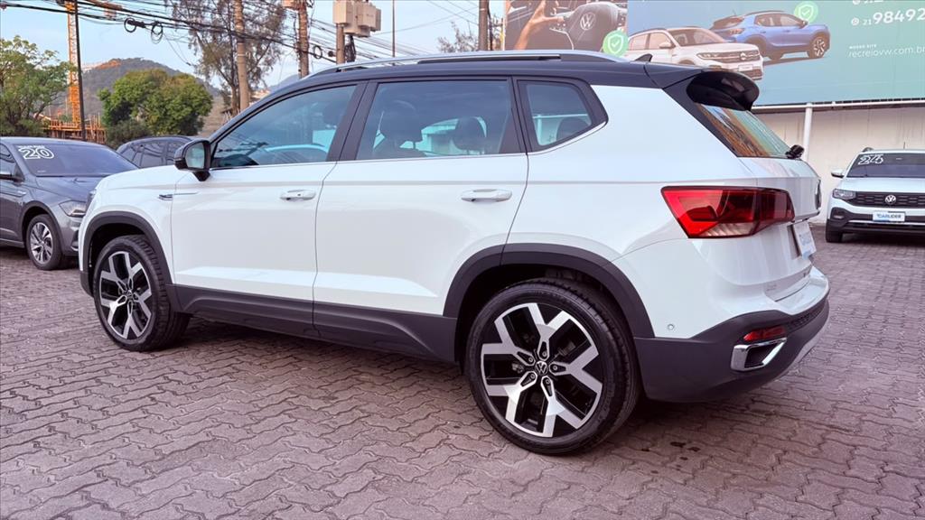 TAOS 1.4 250 TSI TOTAL FLEX HIGHLINE AUTOMÁTICO2