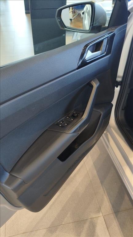 VIRTUS 1.0 200 TSI COMFORTLINE AUTOMÁTICO8