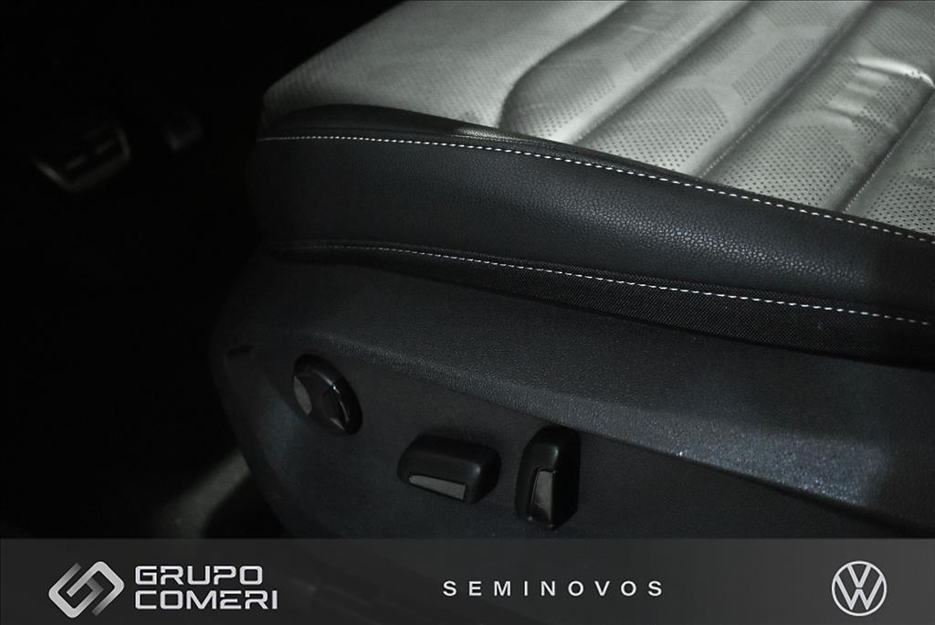 TAOS 1.4 250 TSI TOTAL FLEX HIGHLINE AUTOMÁTICO14