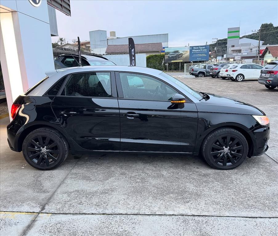 A1 1.4 TFSI SPORTBACK ATTRACTION 16V 122CV GASOLINA 4P S-TRONIC