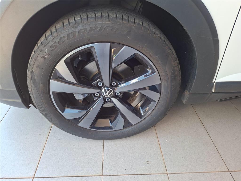 NIVUS 1.0 200 TSI TOTAL FLEX HIGHLINE AUTOMÁTICO8