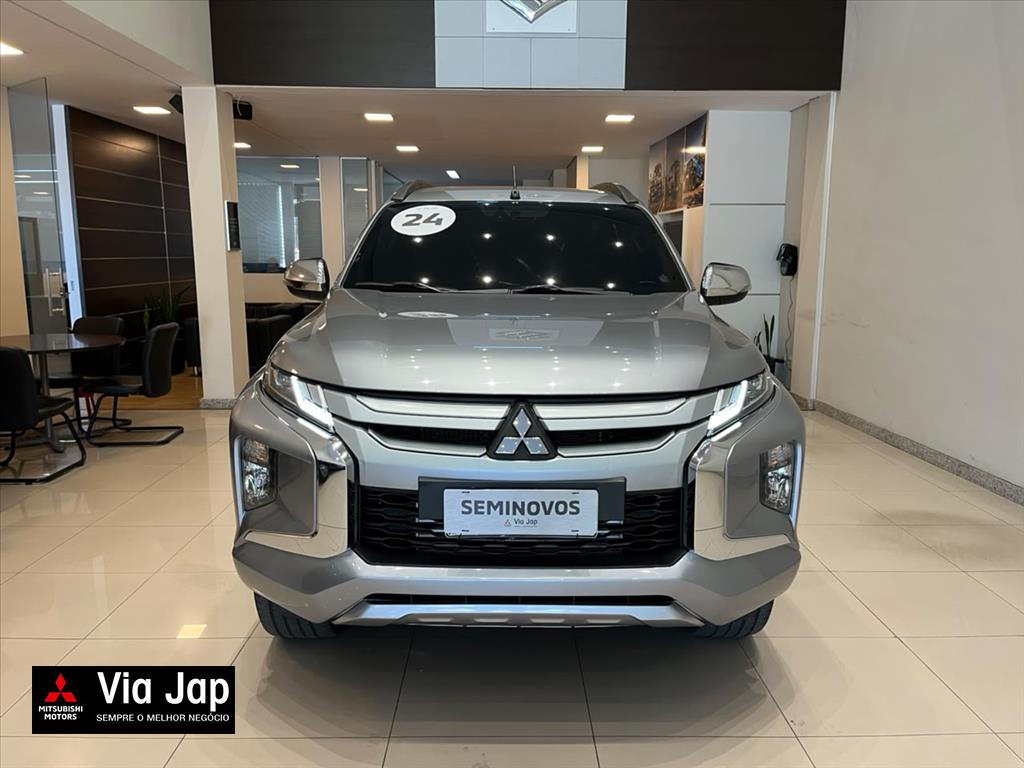 Mitsubishi-L200 TRITON-2.4 16V TURBO DIESEL SPORT HPE CD 4P 4X4 AUTOMÁTICO