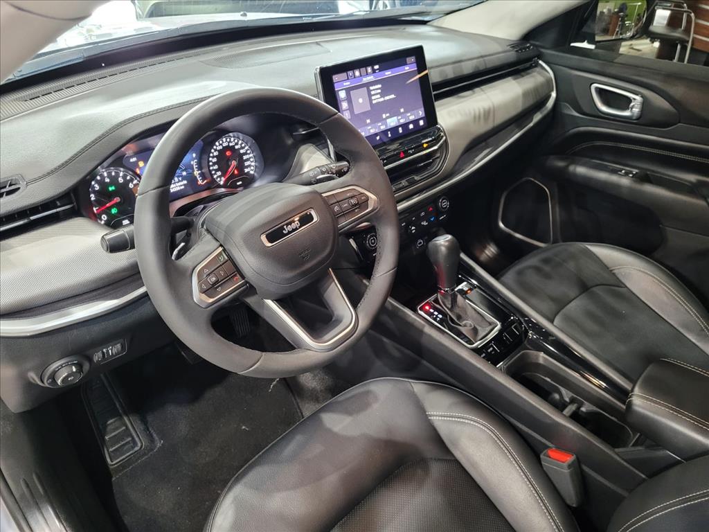 COMPASS 1.3 T270 TURBO FLEX LONGITUDE AT6 COMPASS 1.3 T270 TURBO FLEX LONGITUDE AT6