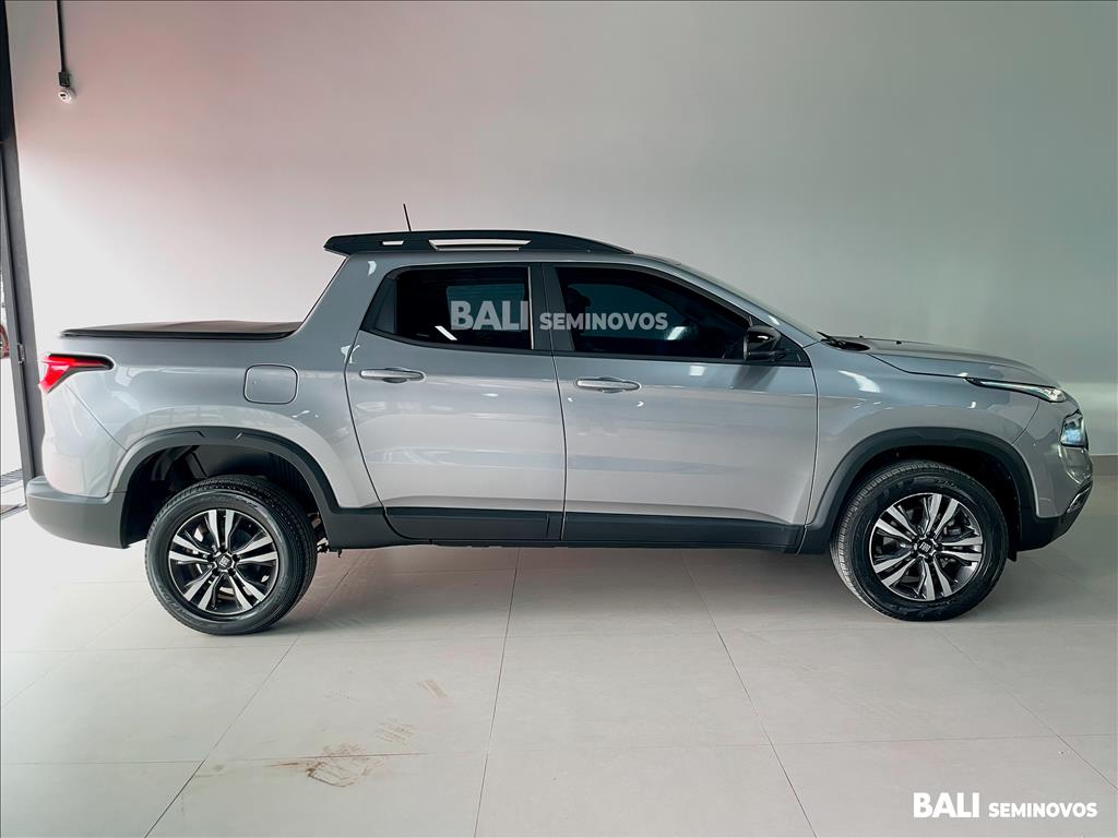 TORO 1.3 TURBO 270 FLEX FREEDOM AT66