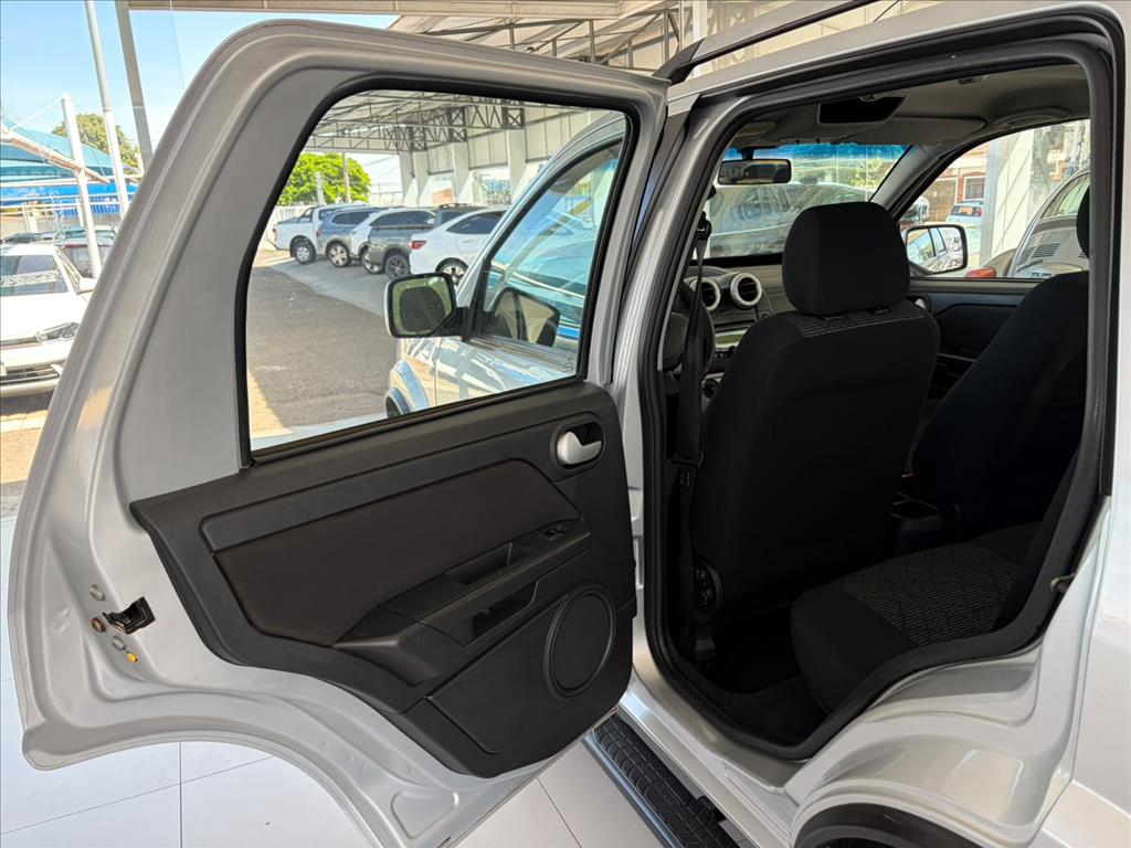 ECOSPORT 1.6 XLT 8V FLEX 4P MANUAL16