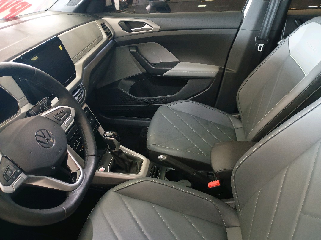 T-CROSS 1.0 200 TSI TOTAL FLEX COMFORTLINE AUTOMÁTICO6
