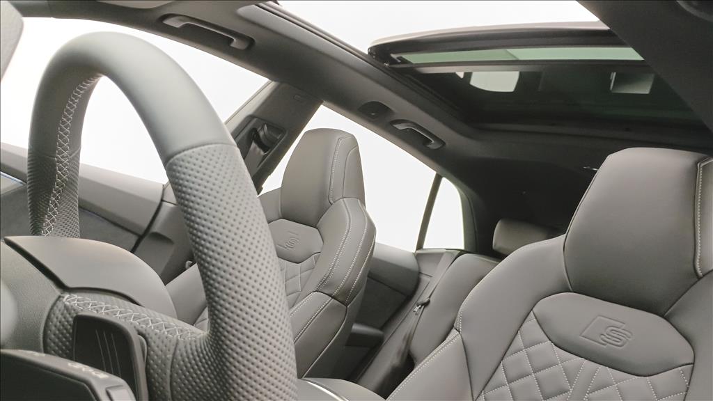 Q8 3.0 TFSI GASOLINA PERFORMANCE BLACK QUATTRO TIPTRONIC12
