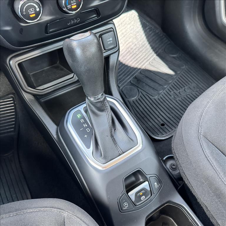 Jeep-RENEGADE-1.8 16V FLEX 4P AUTOMÁTICO