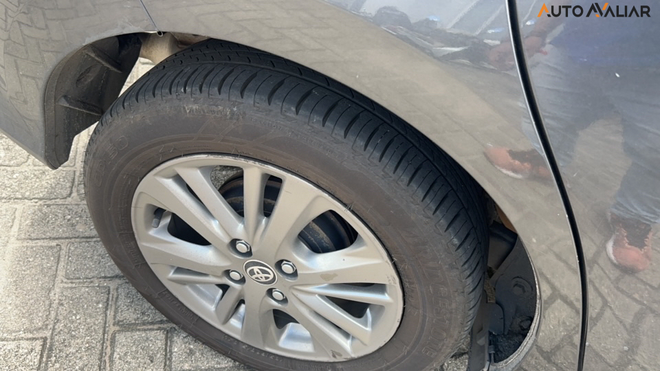 Toyota-YARIS-1.5 16V FLEX XL PLUS CONNECT MULTIDRIVE