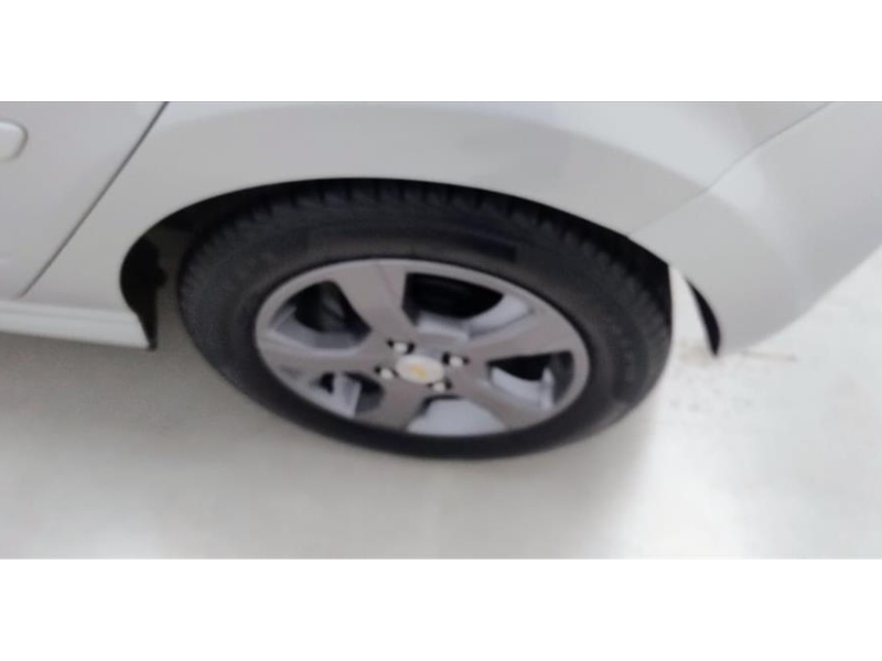 ONIX 1.4 MPFI LTZ 8V FLEX 4P MANUAL6