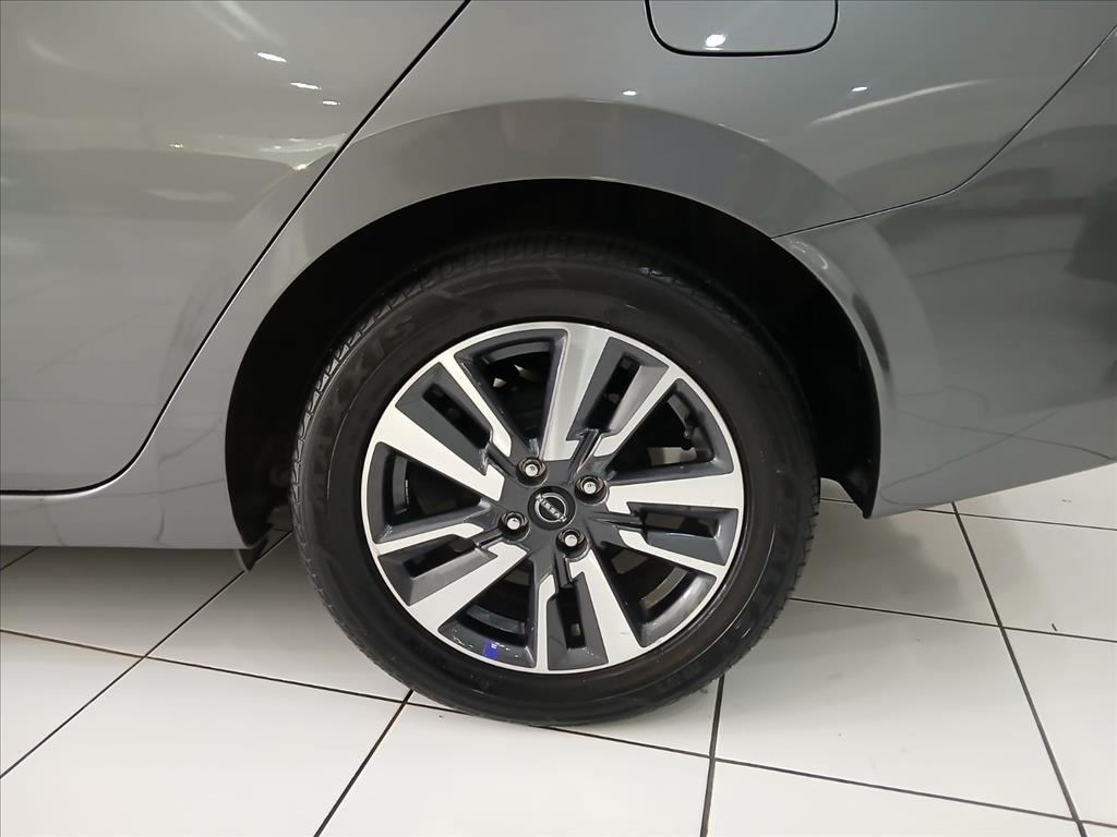 Nissan-VERSA-1.6 16V FLEX SR XTRONIC