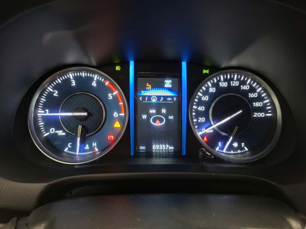 HILUX SW4 2.8 D-4D TURBO DIESEL SRX 4X4 AUTOMÁTICO9