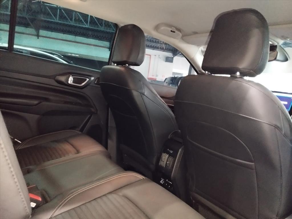 COMMANDER 1.3 T270 TURBO FLEX LONGITUDE AT614